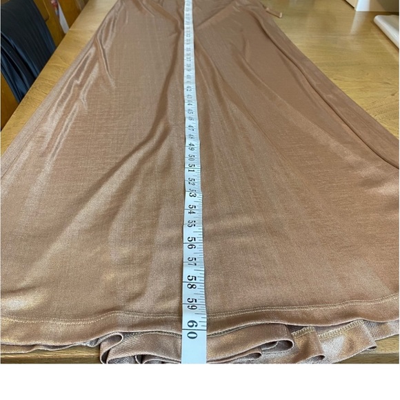 Guess by Marciano Gold Marilyn Gown with Train Size Large - Picture 6 of 7